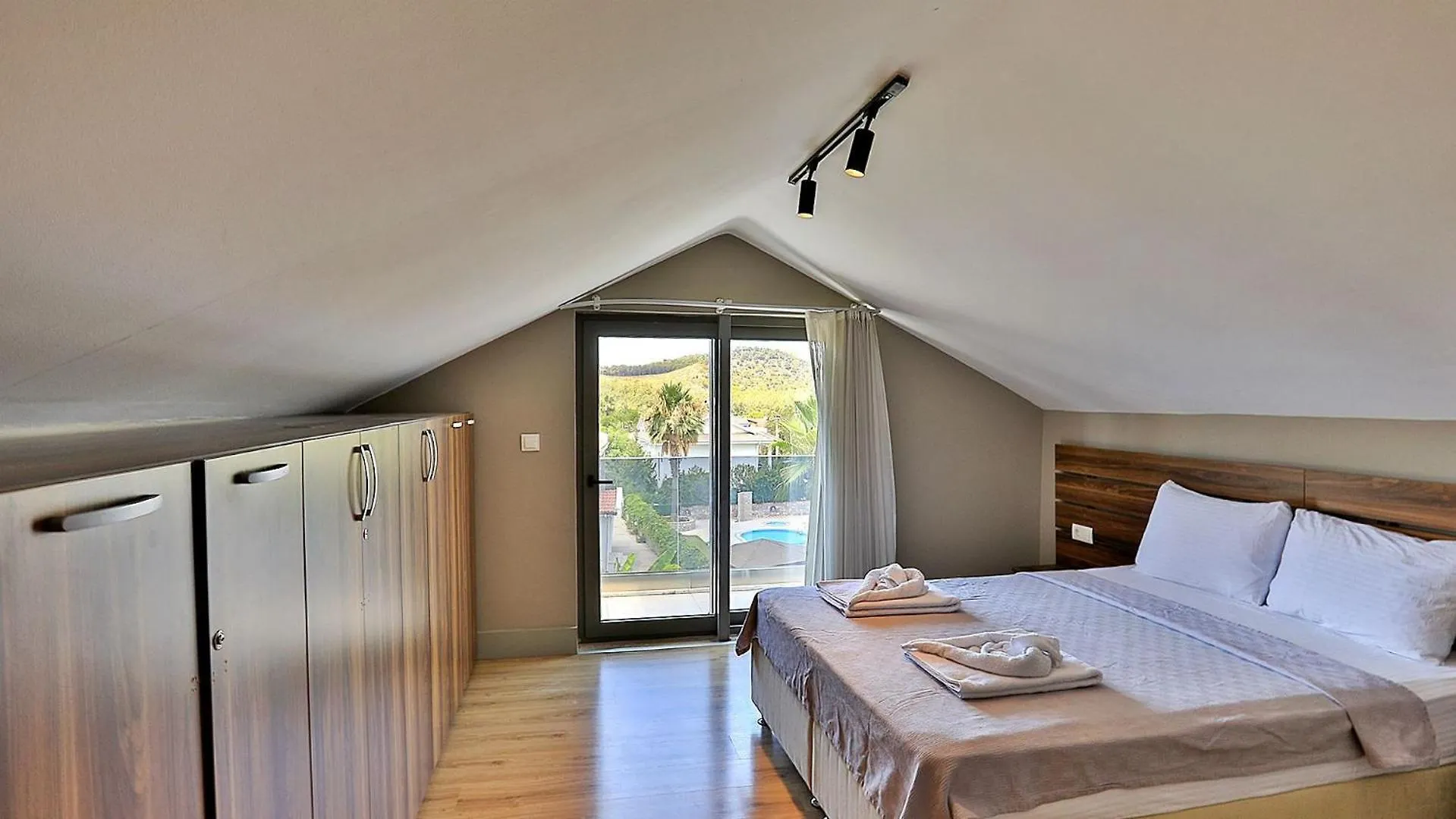 3 Bedroom Villa In Oludeniz - 5832 Fethiye