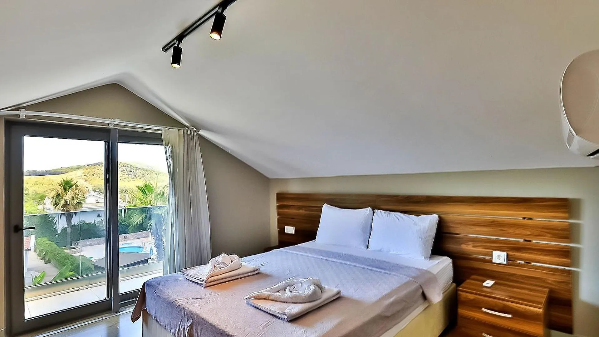 3 Bedroom Villa In Oludeniz - 5832 Fethiye